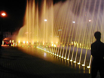 ��ݸ��ƽ��վ��Ȫ